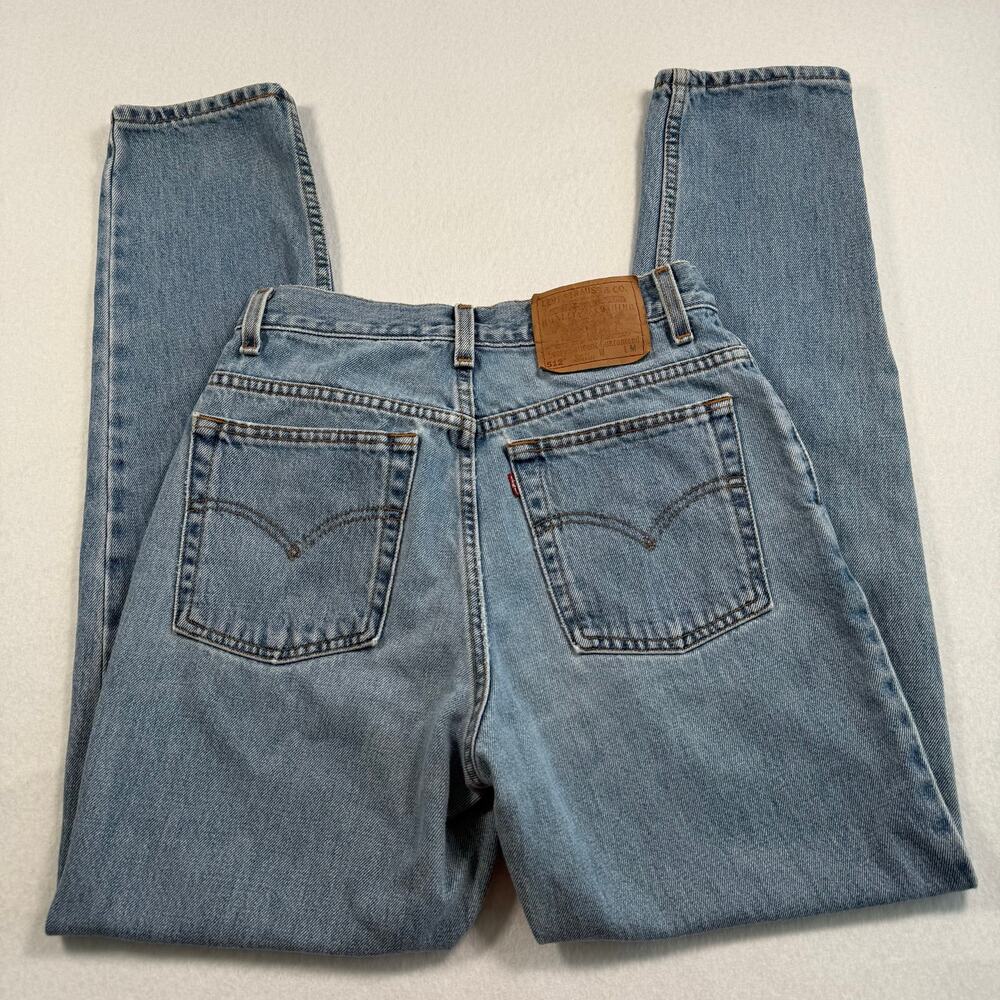 Vintage Levi's 512 Slim Fit Tapered Leg Mom Jeans Light Wash 100% cotton size 8